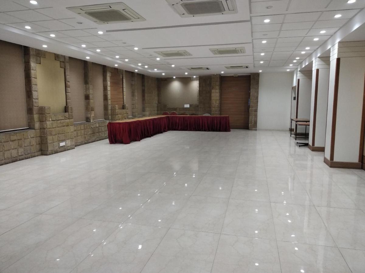 Chryso Hotels Pvt Ltd Anklesvar Esterno foto