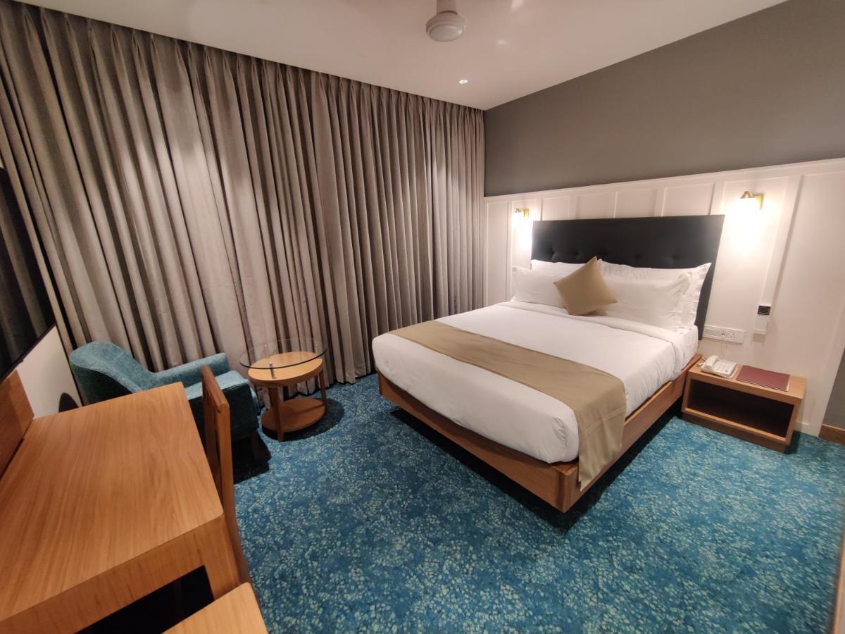 Chryso Hotels Pvt Ltd Anklesvar Esterno foto